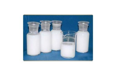What are the main components of CMP slurry?
